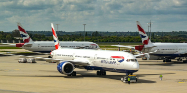 how-the-boeing-787-10-dreamliner-quietly-moved-in-on-routes-once-owned-by-the-airbus-a350