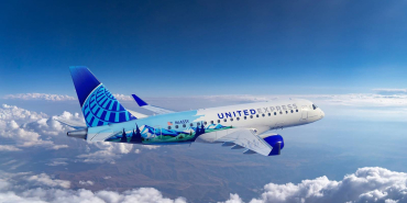 united-airlines-e175-ski-livery-1
